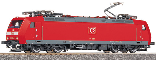 BR185 003-1 Zweisystemlok mit 4 Pantographen[[[194.21