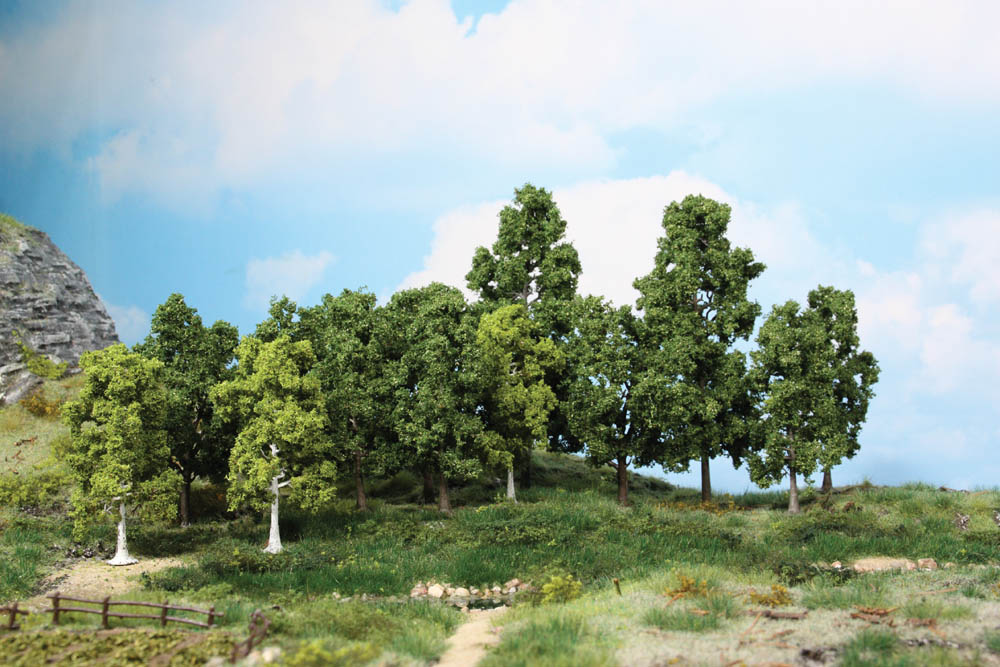 Heki 1991  15 Laubbäume 10-18 cm                    47,5