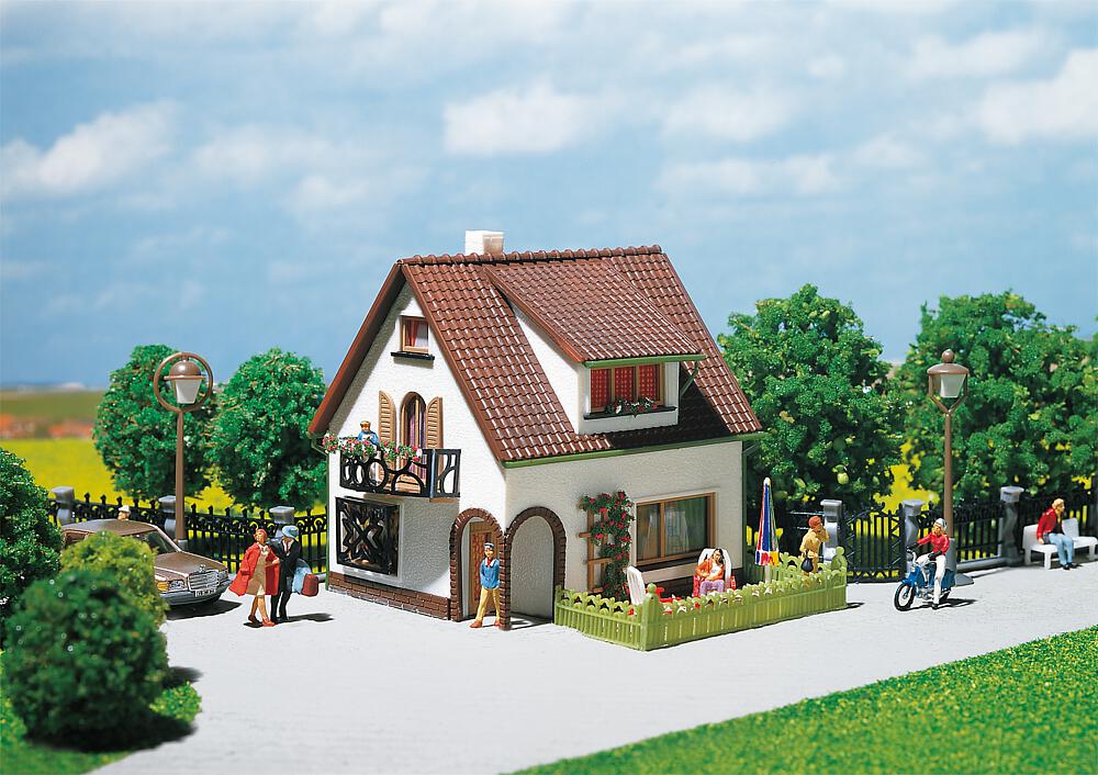 Faller 130200 Spur H0 Haus mit Dachgaube          20,79