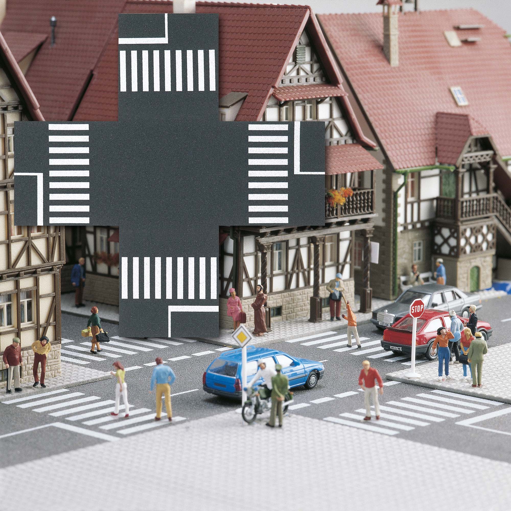 Spur N Straßenkreuzung N                              08.99]
