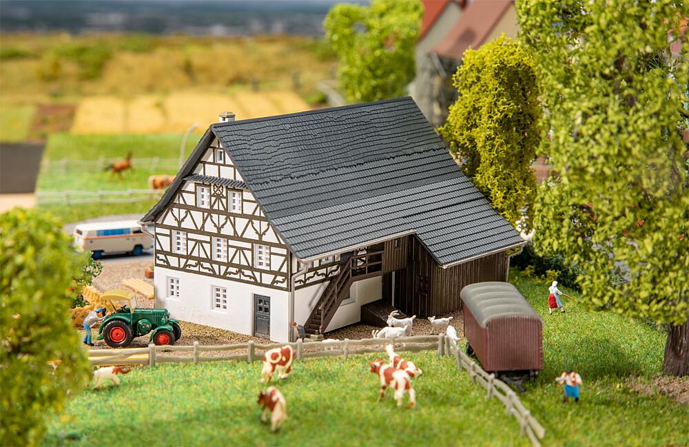Faller 232190 Spur N Bauernhaus                [UVP 67,99  ]