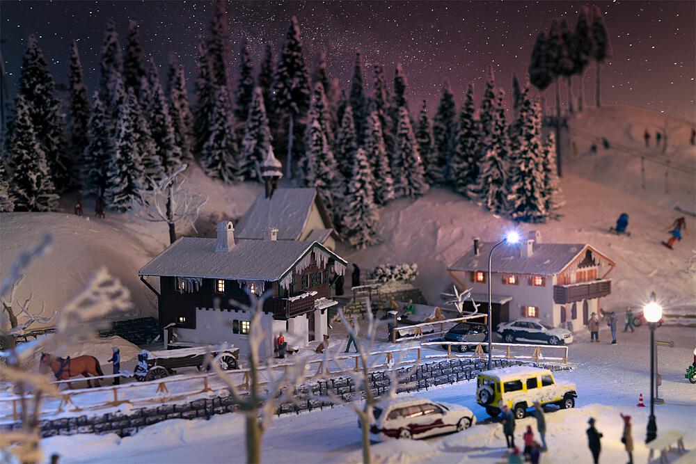 Faller 190029 Spur H0 FALLER Adventskalender Figuren