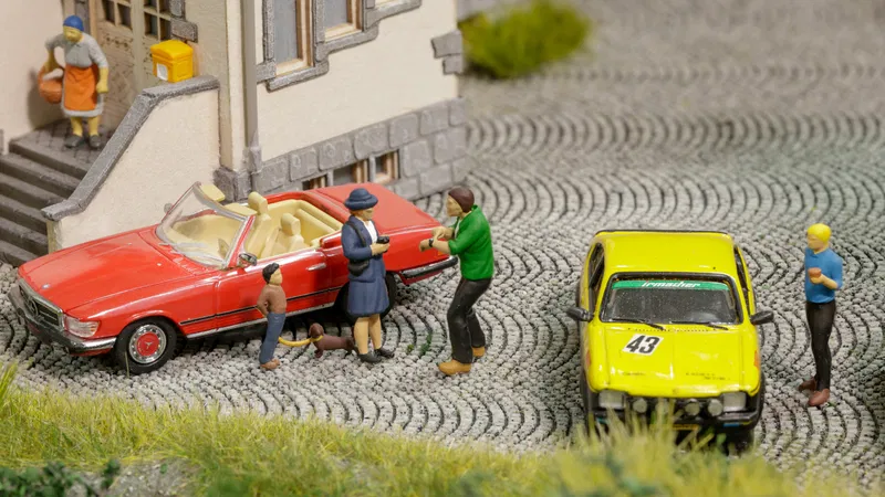 NOCH 16600 Spur H0 Funny-Scenes „Falschparker"      12,99