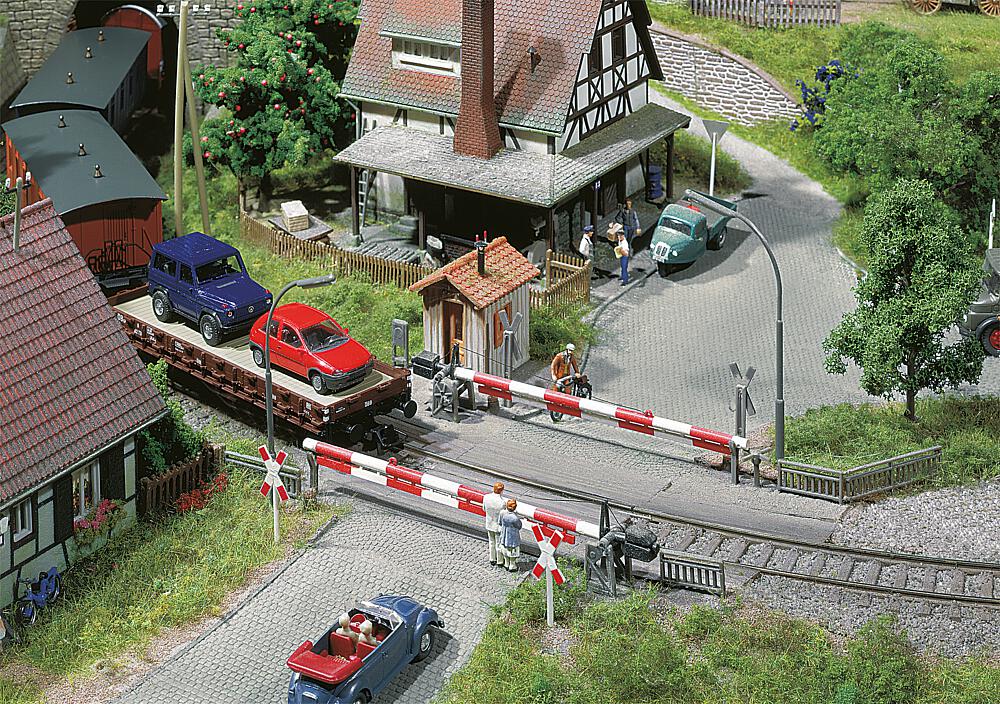 Faller 120172 Spur H0 Beschrankter Bahnübergang          34,