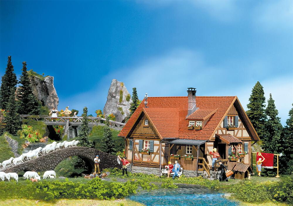 Faller 130270 Spur H0 Ländliches Fachwerkhaus       62,99