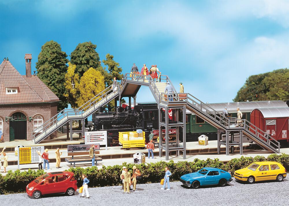 Faller 120178 Spur H0 Fußgängerbrücke          34,49