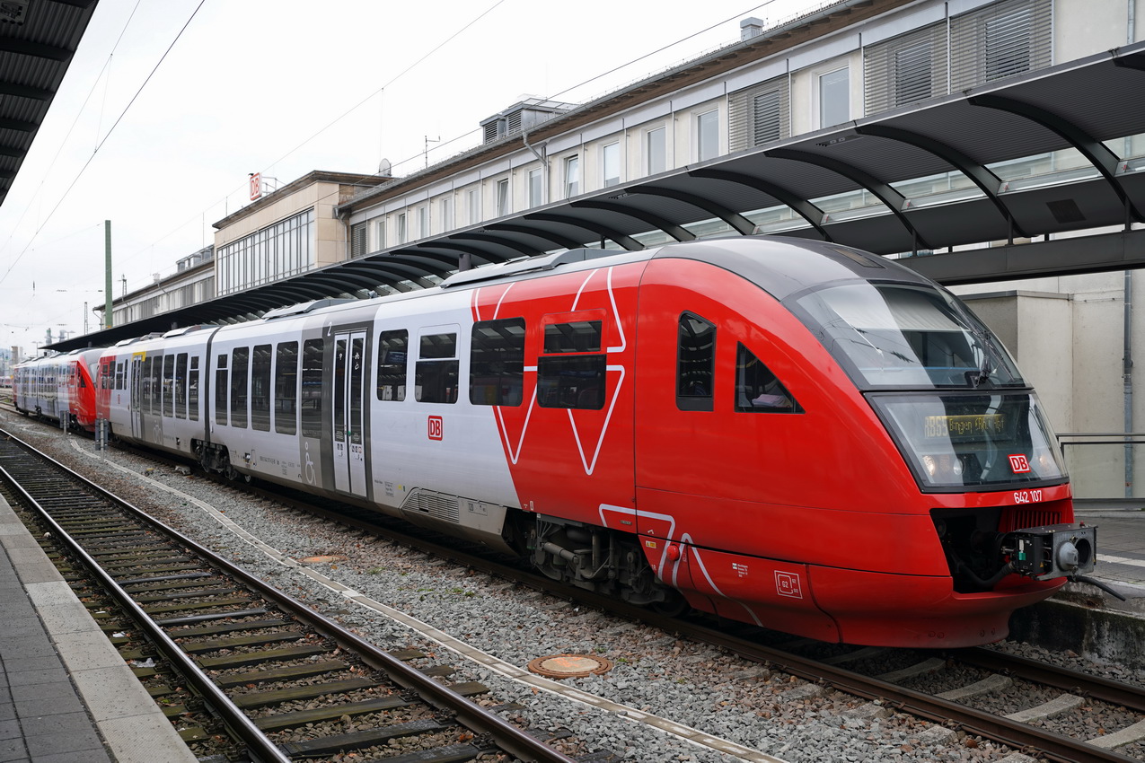 PIKO 52077 Spur H0  Dieseltriebwagen "Desiro" Saarla332