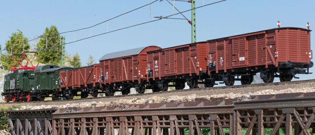 Märklin 48825 Spur H0  Güterwagen-Set zur Baureihe E 7199