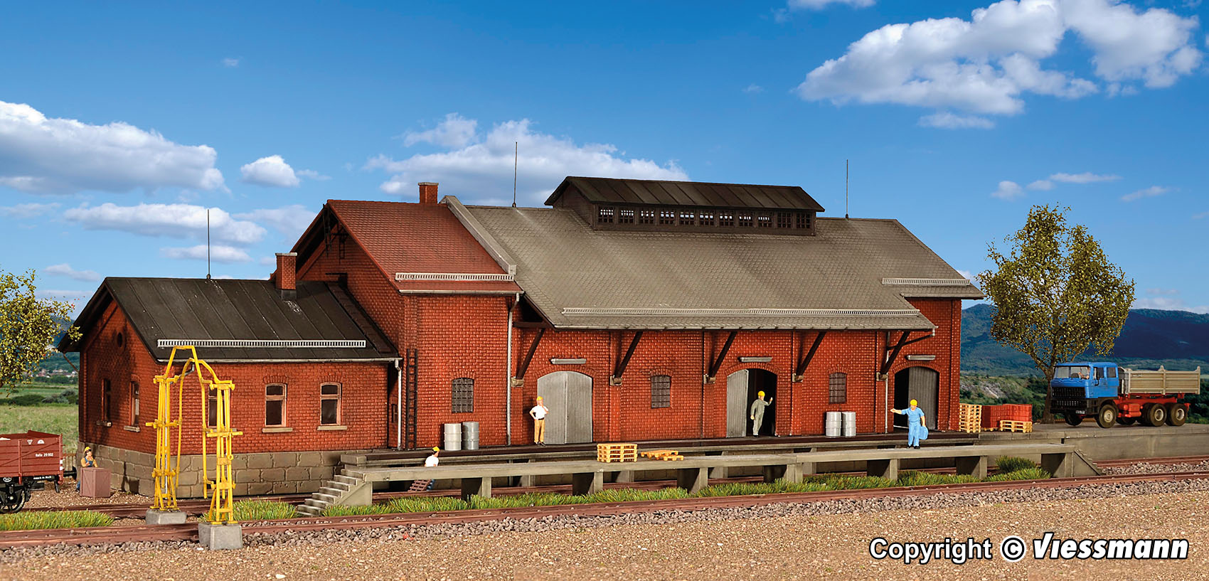 Kibri 39462 Spur H0 Güterhalle mit Lademaß und     76,5