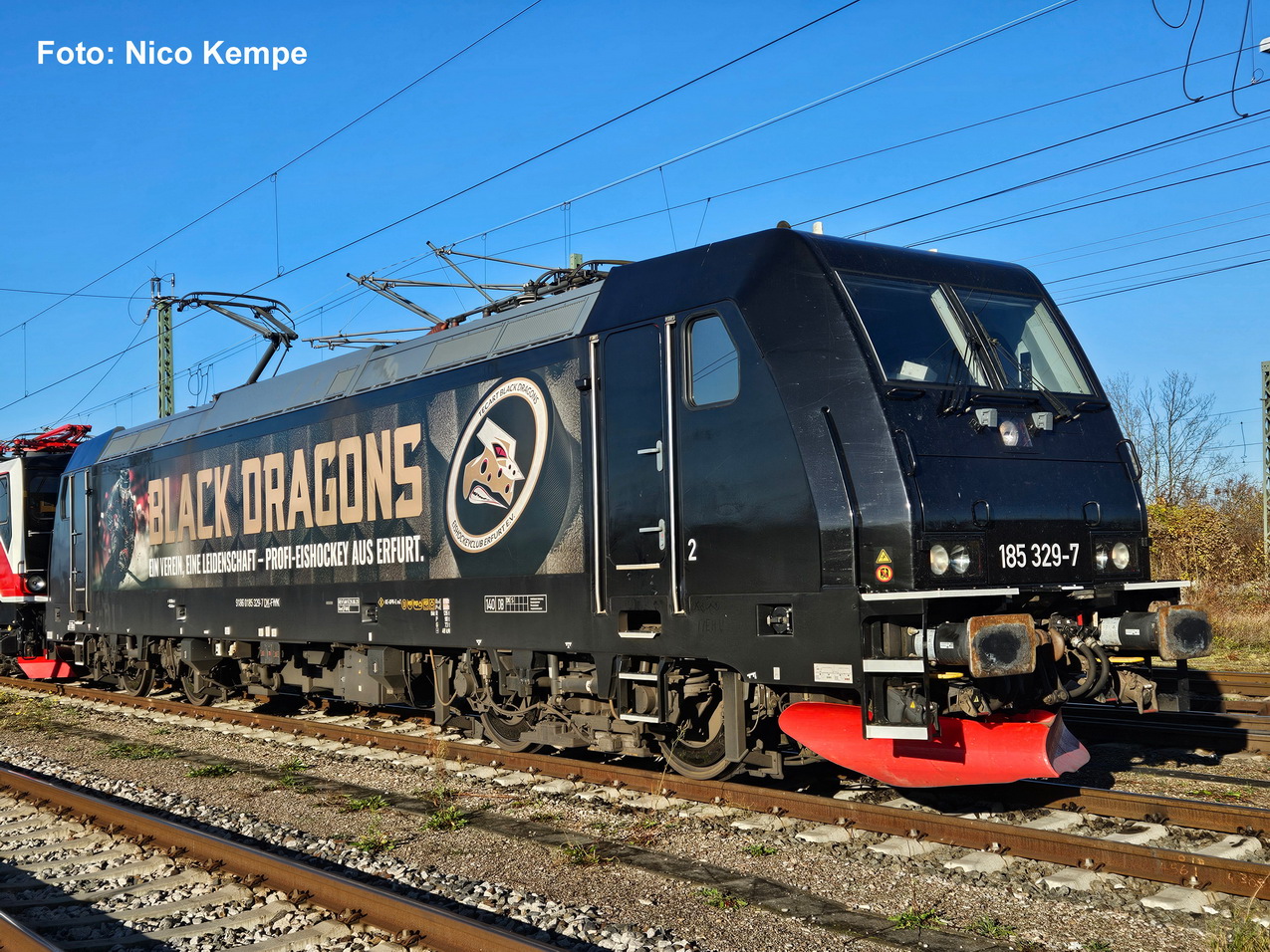 PIKO 57878 Spur H0  E-Lok 185 329 Black Dragons VI W175