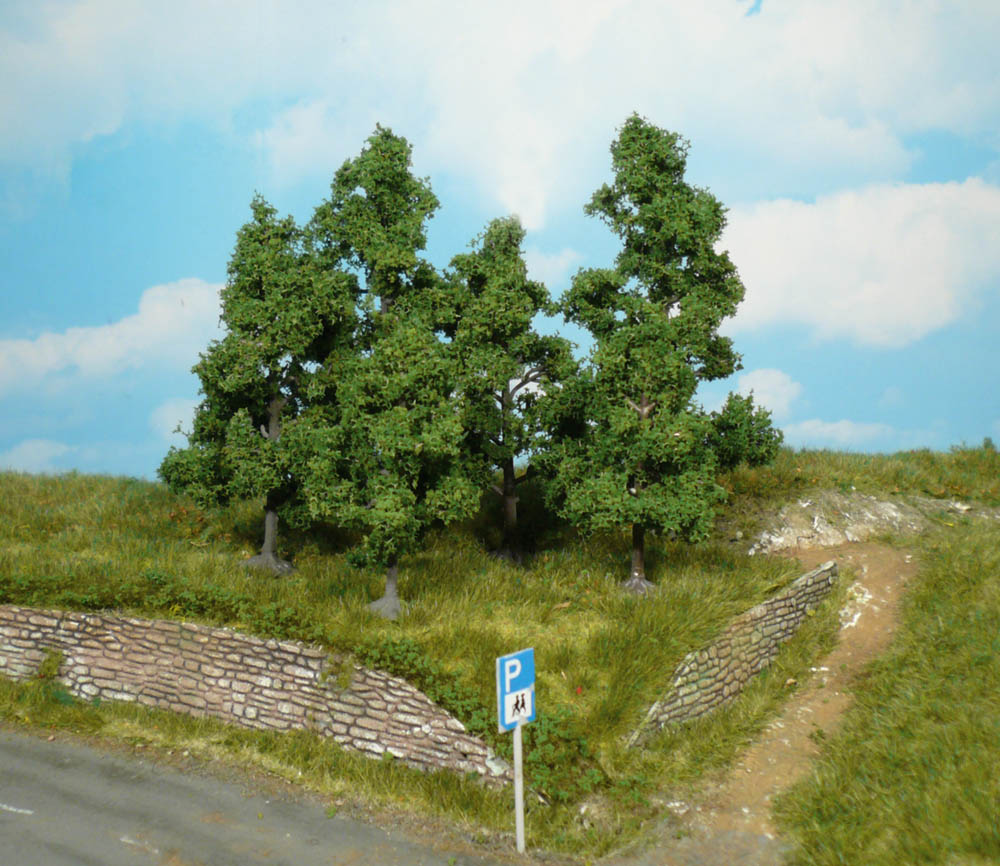 Heki 1931  4 Obstbäume 9-11 cm                      12,3