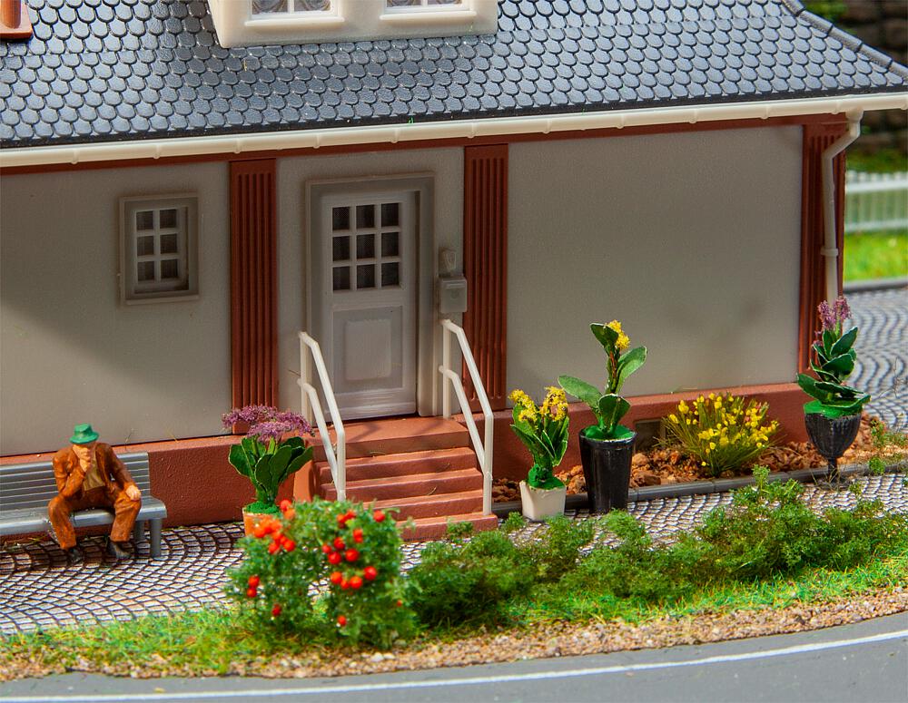 Faller 181284 Spur H0 6 Topfpflanzen          16,79