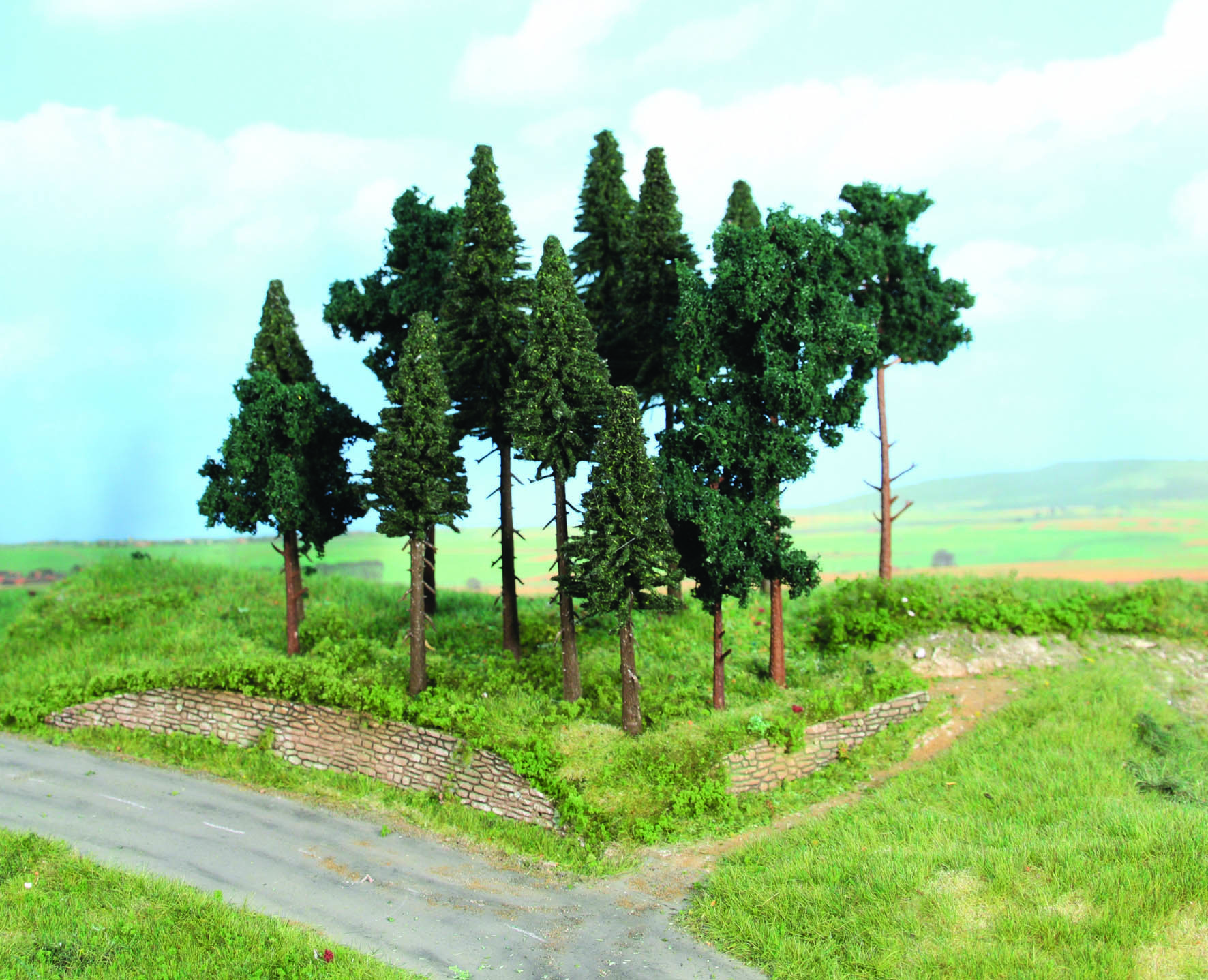 Heki 2264  Nadelwald, 14 Nadelbäume 10-17 cm        38,2