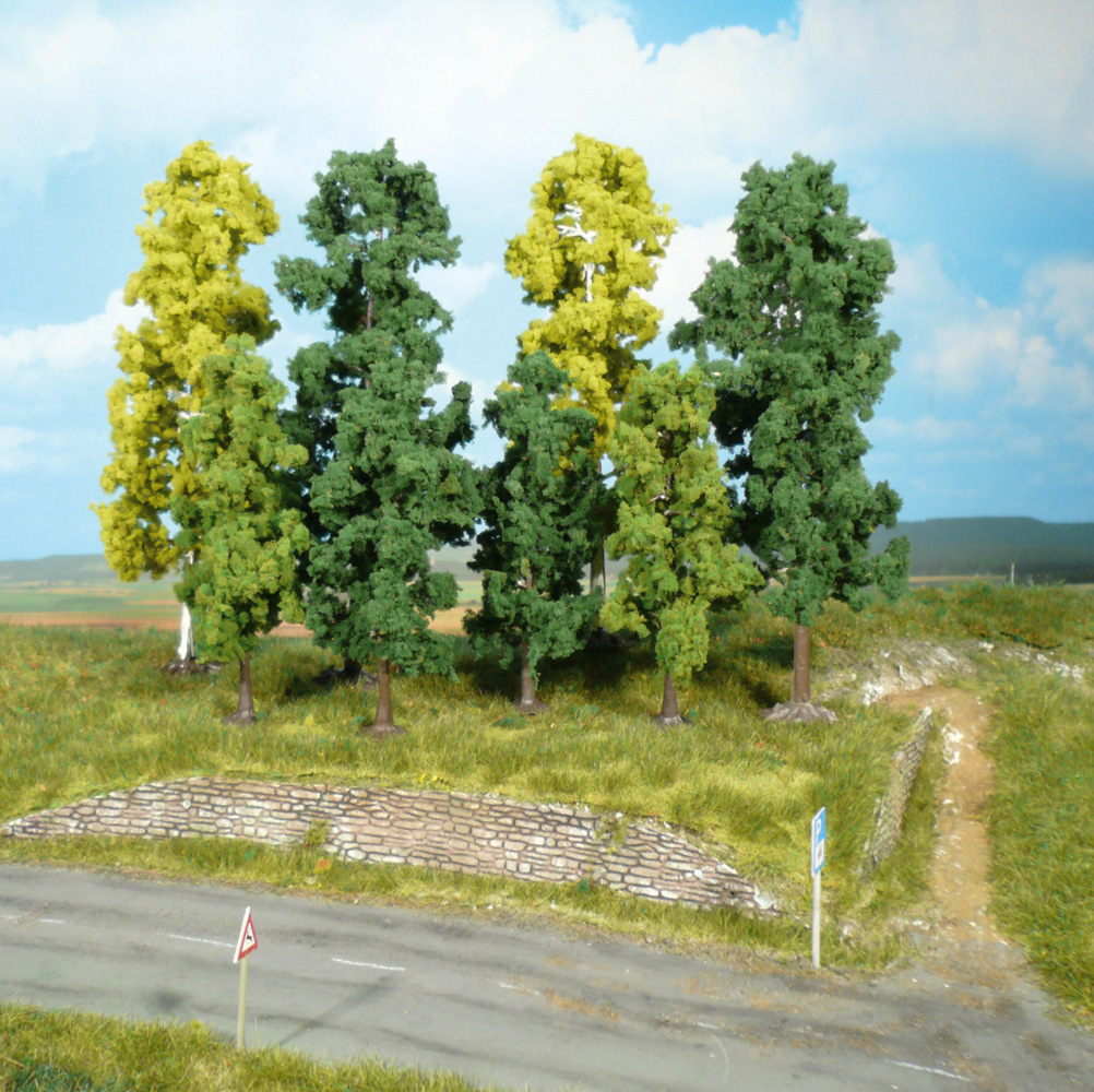 Heki 1364  38 Bäume 10-18 cm                        112
