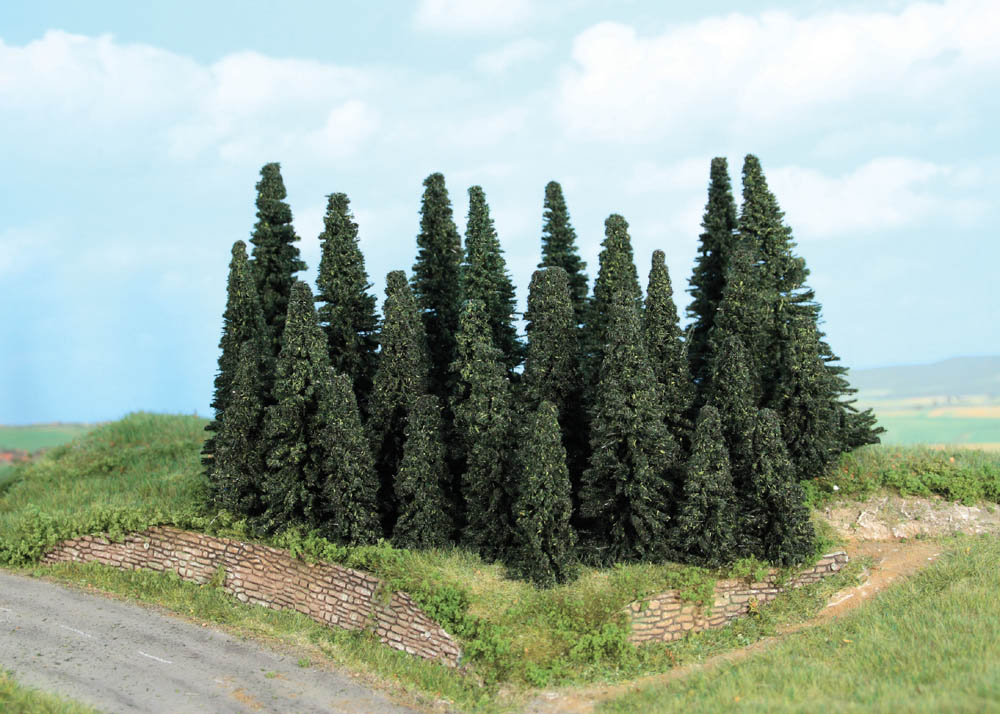 Heki 2261  Tannenwald, 24 Tannen 5-11 cm            31,8