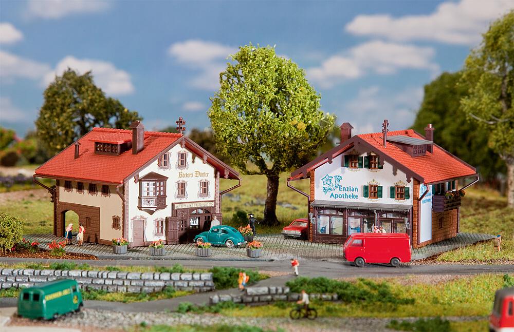 Faller 232245 Spur N Apotheke und Bäckerei          40,99