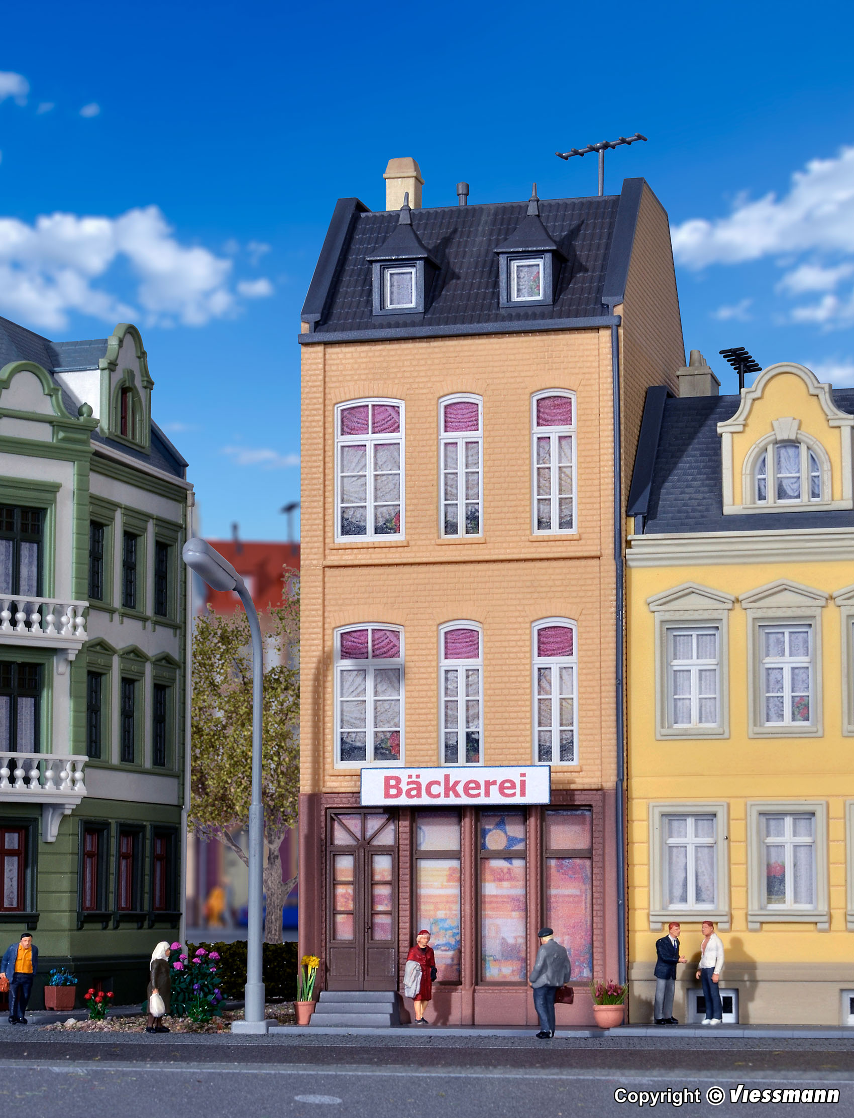 Kibri 38393 Spur H0 Stadthaus Eiscafé/Bäckerei     44,95