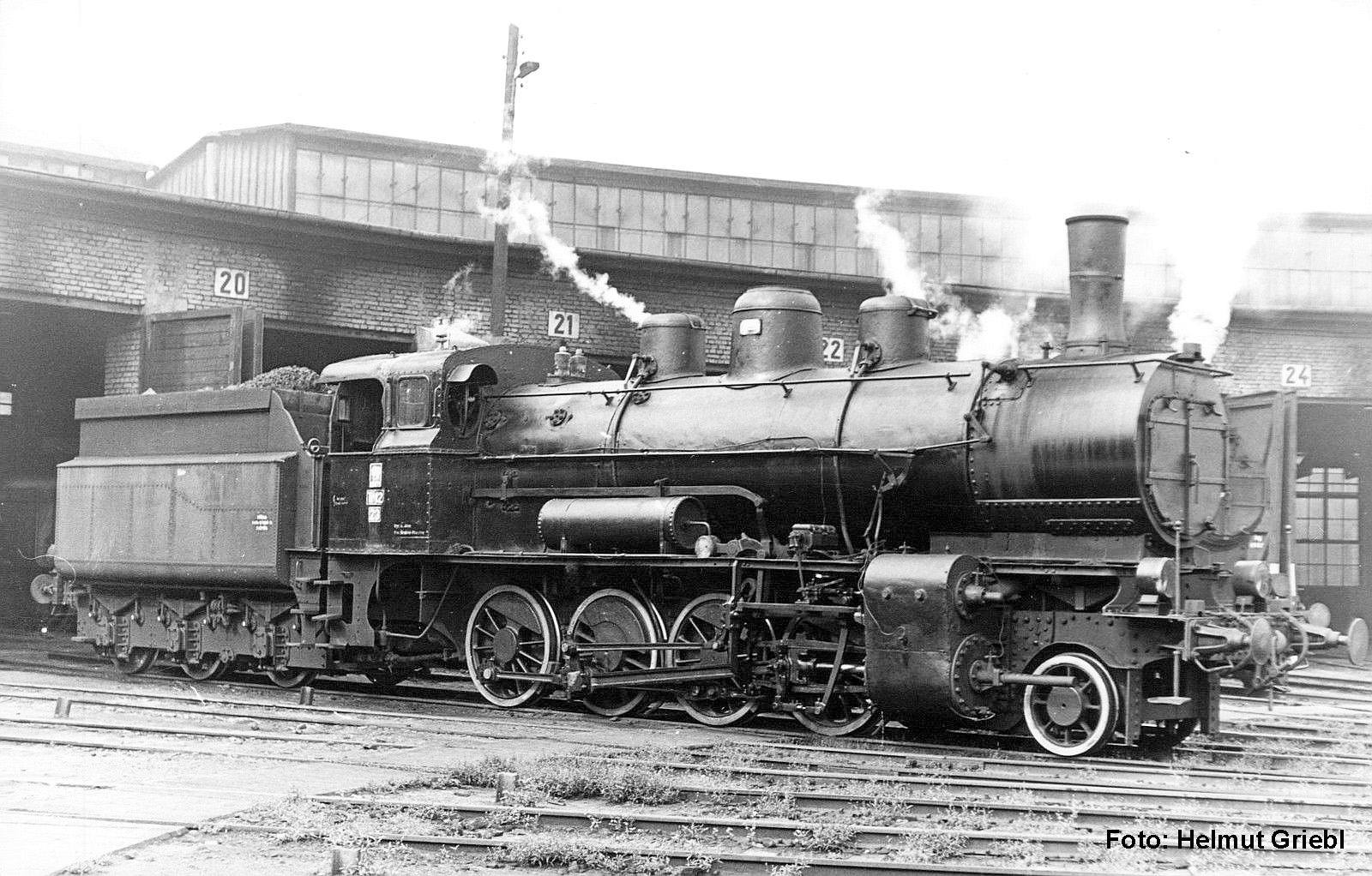 PIKO 50802 Spur H0  Sound-Dampflok Tr12 PKP III, ink509