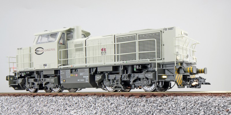 ESU 31304 =+~ Diesellok, H0, G1000, FB 1487 ECR, Hellgrau, E