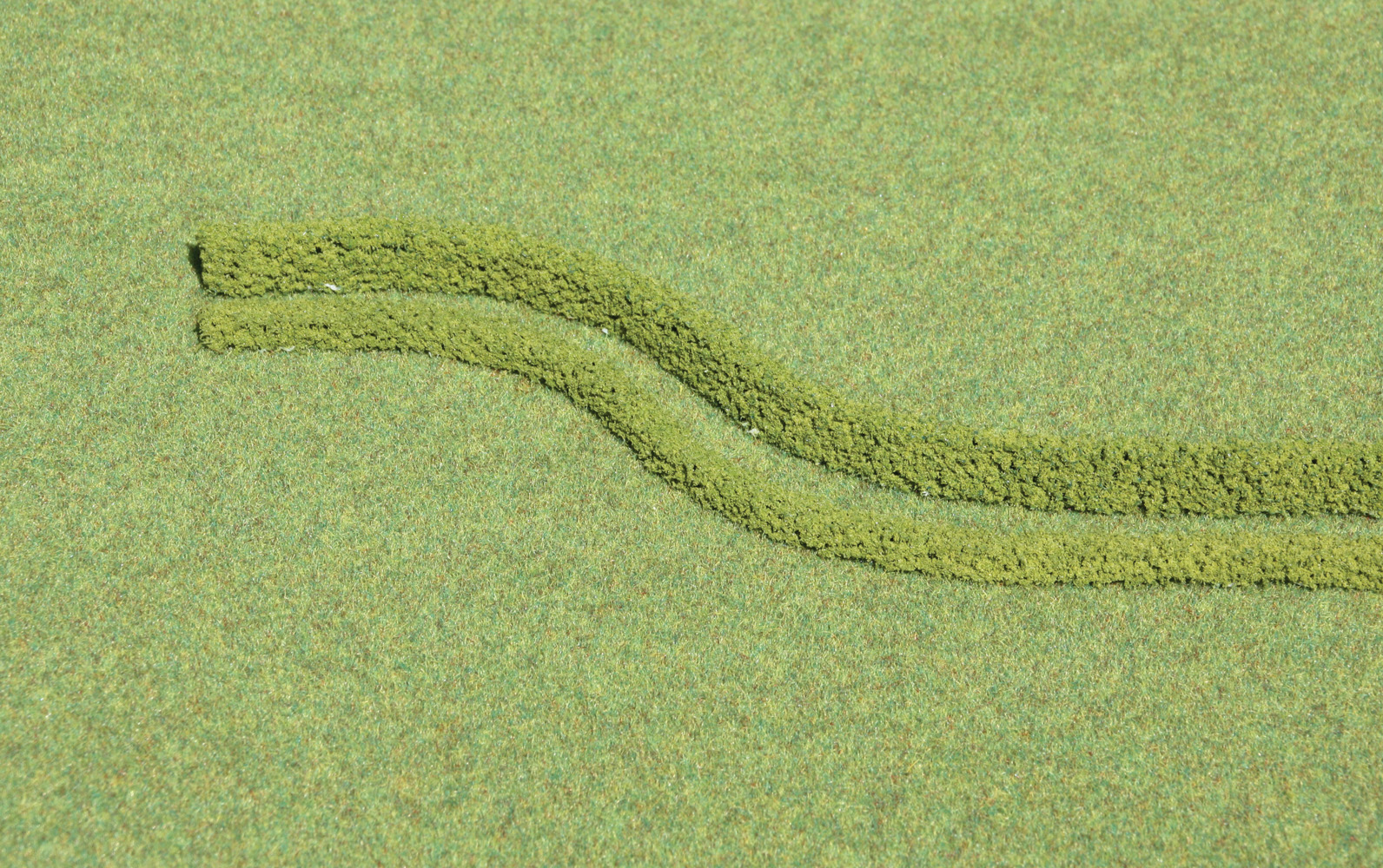 Heki 1186  3 flexible Hecken hellgrün 14 x 7 mm, je 9,5