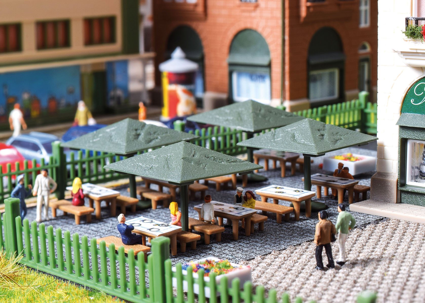 Vollmer 47665 Spur N Biergartenschirme             10,95