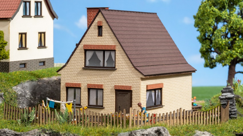 NOCH 63604 Spur N Kleines Siedlungshaus             29,99
