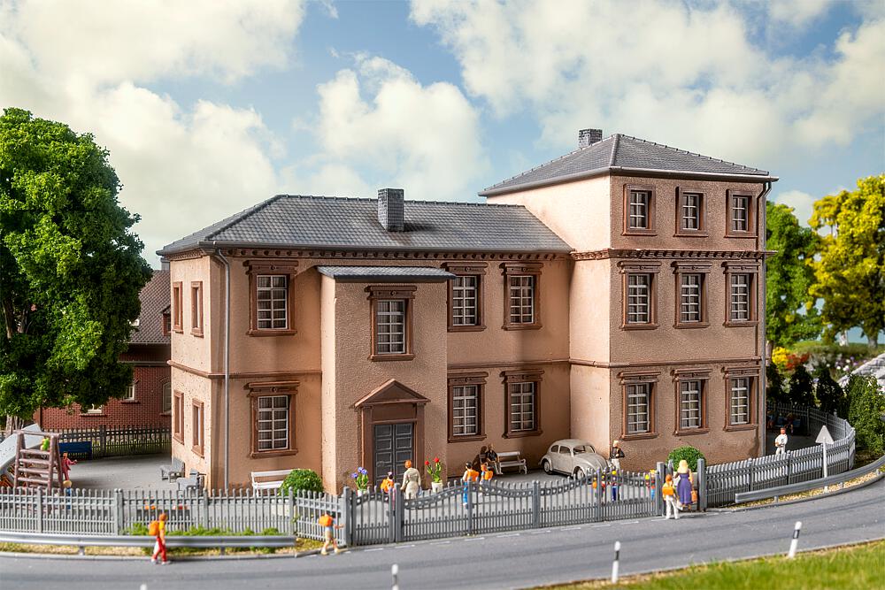 Faller 130784 Spur H0 Waldorfschule          56,99
