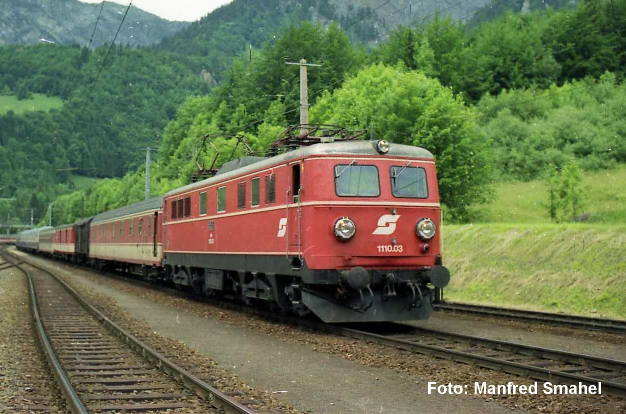 PIKO 21811 Spur H0 ~Sound-E-Lok Rh 1110.0 ÖBB IV Wec345