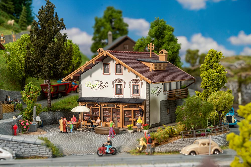 Faller 191836 Spur H0 Alpenhaus mit Café          42,99