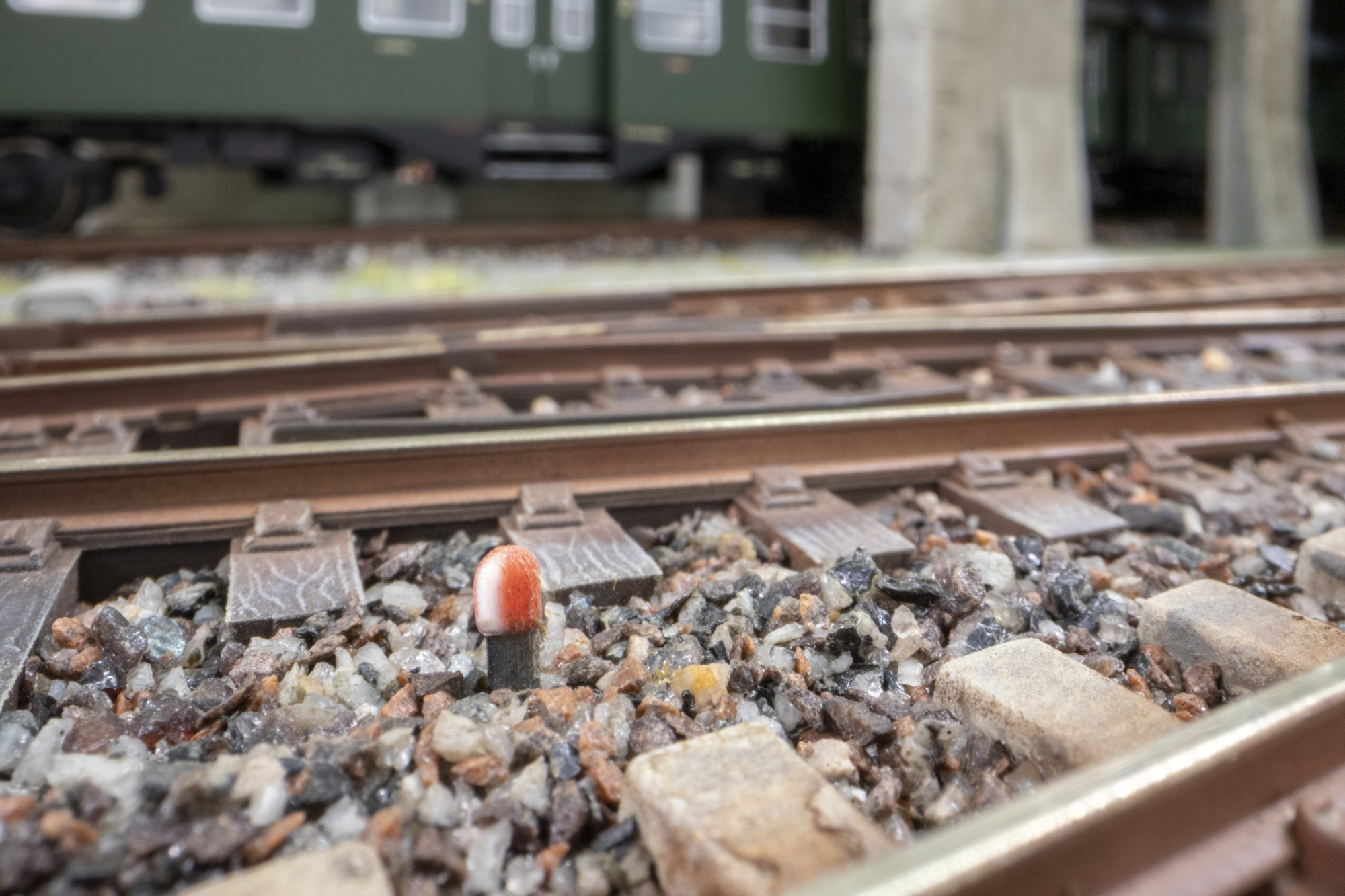 NOCH 13607 Spur H0 Grenzzeichen 10 Stück            9,49