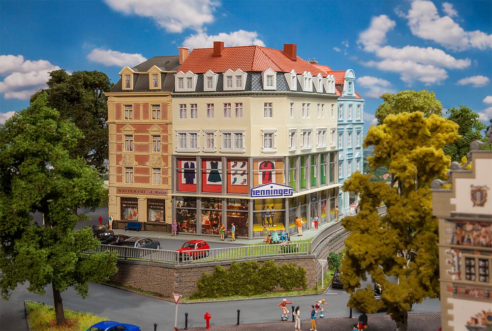 Faller 130704 Spur H0 Kaufhaus Henninger          85,99