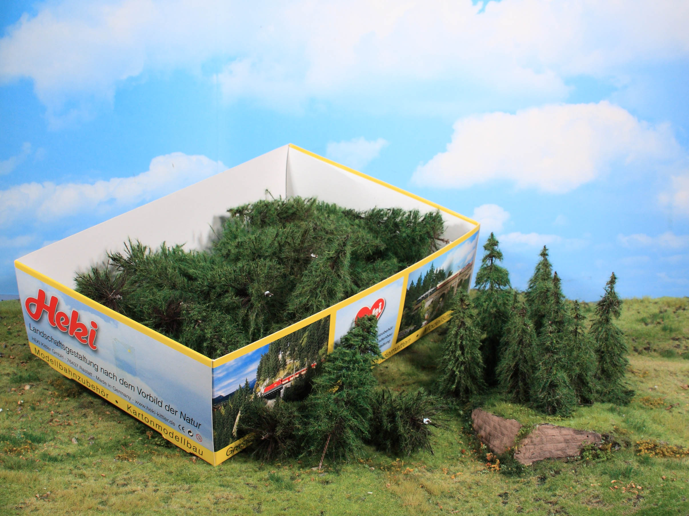 Heki 2057  40 Modelltannen 7-14 cm                  135